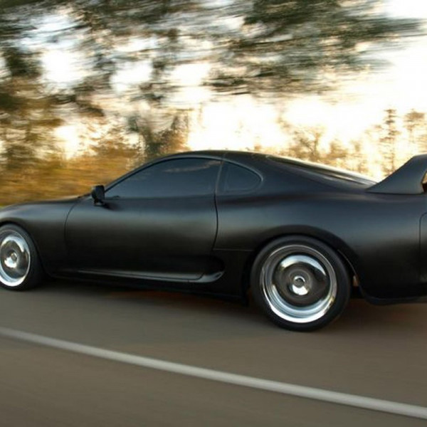 Pellicola adesiva nero glitter per car wrapping e tuning auto e moto senza  bolle d'aria Misura - 152cm x 50cm