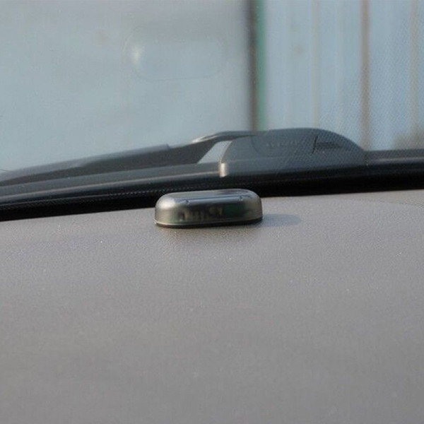 Alarme de voiture simulé avec lumière LED clignotante