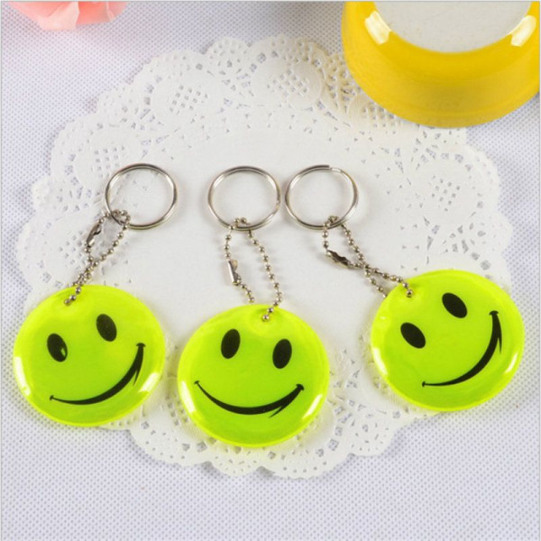 Porte-clés x 10 en forme de smile Idéal pour sacs à dos des enfants