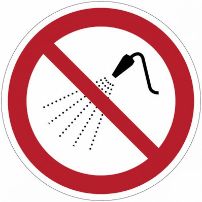 ISO 7010 PVC prohibition signs "Prohibition to spray water"